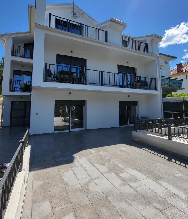 Fantasia Del Mare Apartment And Rooms Dramalj Luaran gambar